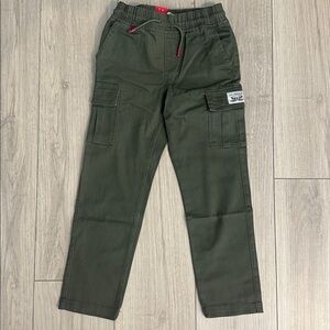 NWT Levi's Youth Cargo Pants Size 6